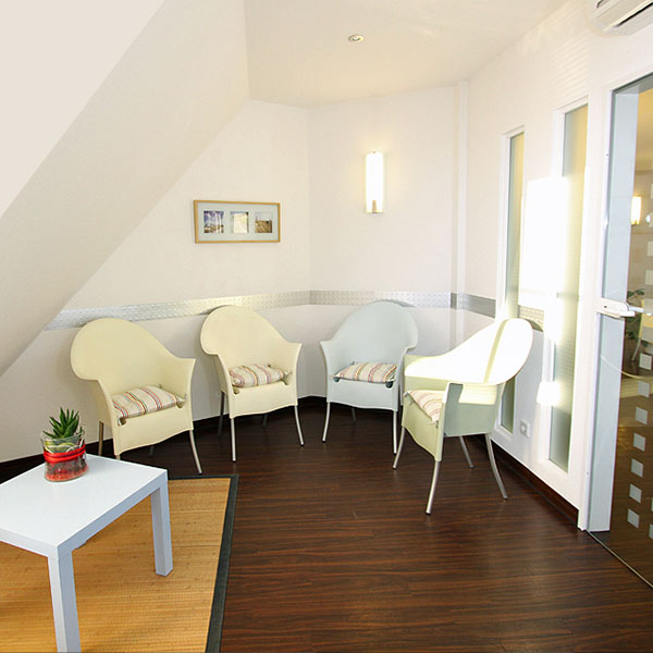 WARTEZIMMER_600 WARTEZIMMER_600